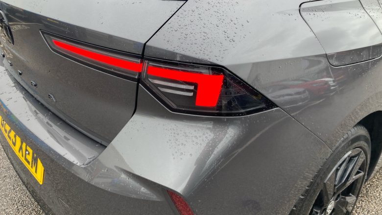 Vauxhall Astra 1.5 Turbo D GS 5dr Auto Diesel Hatchback